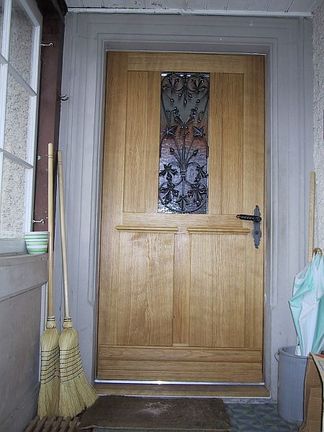 Innentüren, Haustüren, Schiebetüren - Pfister Schreinerei + Küchenbau AG