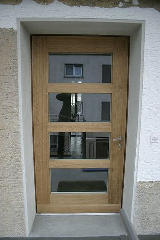 Innentüren, Haustüren, Schiebetüren - Pfister Schreinerei + Küchenbau AG