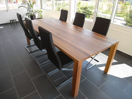 Pfister Schreinerei + Küchenbau AG - Holztische - Eckbänke