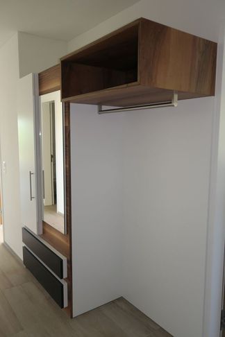 Pfister Schreinerei + Küchenbau AG - Garderoben - Ankleide - Möbel